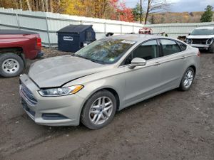 Ford Fusion SE 1.5L 4 2015