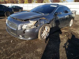 Nissan Maxima S 3.5L 6 2010