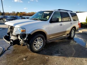Ford Expedition XLT 5.4L 8 2013