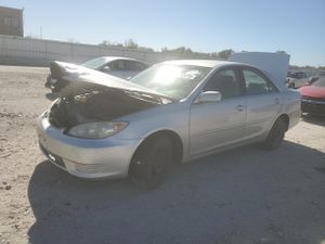 Toyota Camry LE 2.4L 4 2005