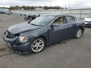Nissan Maxima S 3.5L 6 2013