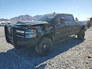 Chevrolet Silverado 1500 K2500 HEAVY DUTY LTZ 6.6L 8 2015