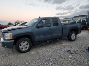 Chevrolet Silverado 1500 K1500 LT 5.3L 8 2011