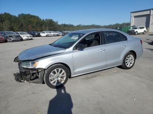 Volkswagen Jetta SE 1.8L 4 2015