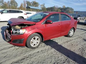 Chevrolet Aveo (Sonic) LT 1.8L 4 2013