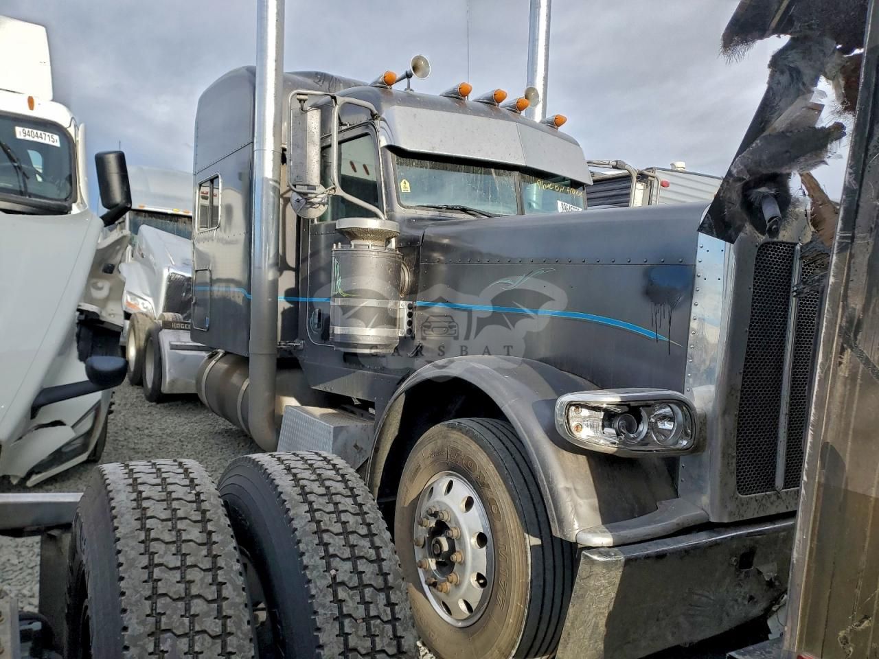 Peterbilt 386 15.0L 6 2011