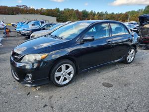 Toyota Corolla BASE 1.8L 4 2013