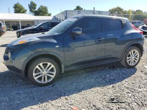Nissan Juke S 1.6L 4 2013