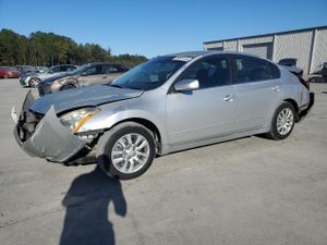 Nissan Altima BASE 2.5L 4 2011