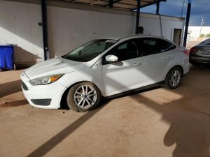 Ford Focus SE 2.0L 4 2015
