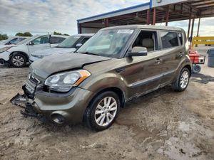 Kia Soul + 2.0L 4 2013