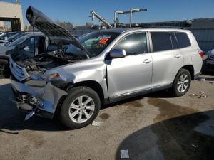 Toyota Highlander BASE 3.5L 6 2013