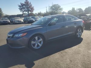 Acura ILX 20 2.0L 4 2015