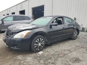 Nissan Altima BASE 2.5L 4 2012