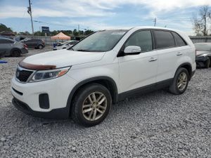 Kia Sorento LX 2.4L 4 2015