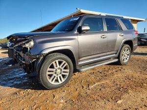 Toyota 4Runner SR5 4.0L 6 2011