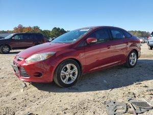Ford Focus SE 2.0L 4 2014