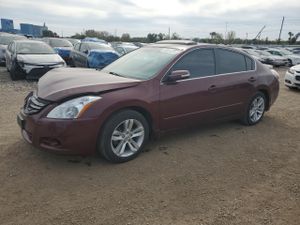 Nissan Altima SR 3.5L 6 2012