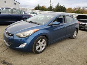 Hyundai Elantra GLS 1.8L 4 2013