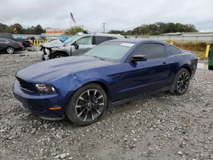 Ford Mustang 3.7L 6 2012