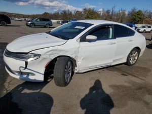 Chrysler 200 LIMITED 2.4L 4 2015