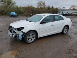 Chevrolet Malibu LS 2.5L 4 2015