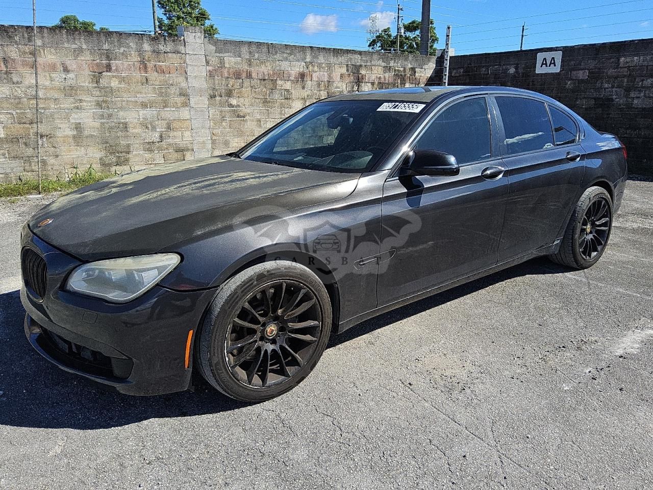 BMW 7 Series I 4.4L 8 2013