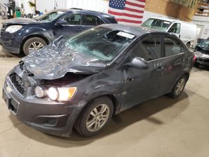 Chevrolet Aveo (Sonic) LT 1.8L 4 2013