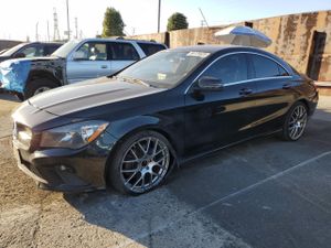 Mercedes-Benz CLA 250 4MATIC 2.0L 4 2015