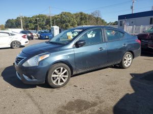 Nissan Versa S 1.6L 4 2015