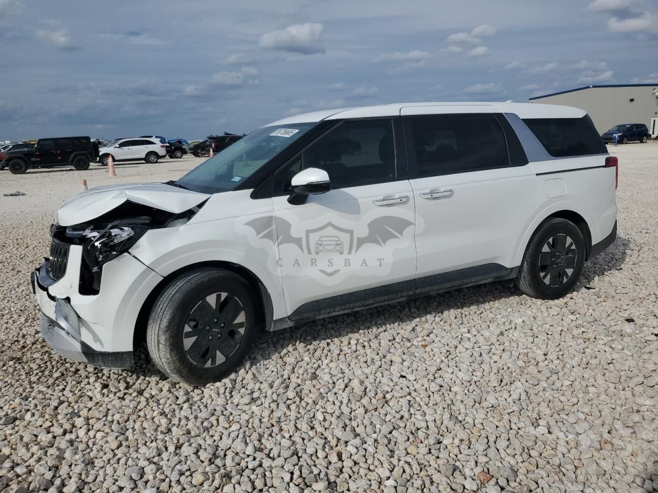Kia Carnival LXS 1.6L 4 2025
