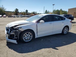 Ford Fusion SE 1.6L 4 2013