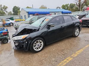Ford Focus SE 2.0L 4 2015