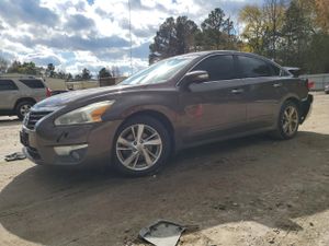 Nissan Altima 2.5 2.5L 4 2015