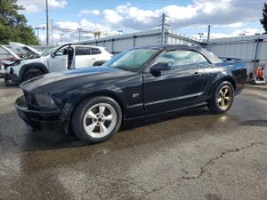 Ford Mustang GT 4.6L 8 2005
