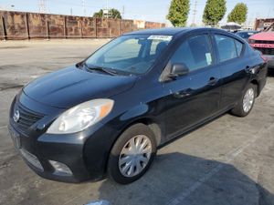 Nissan Versa S 1.6L 4 2012