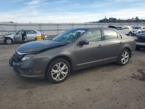 Ford Fusion SE 3.0L 6 2012