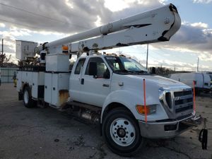 Ford F750 SUPER DUTY 6.7L 6 2011