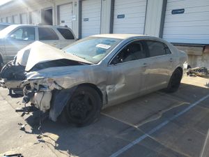 Chevrolet Malibu LS 2.4L 4 2010