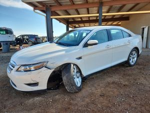 Ford Taurus SEL 3.5L 6 2010