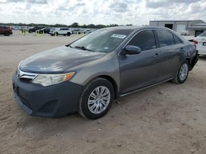 Toyota Camry L 2.5L 4 2014