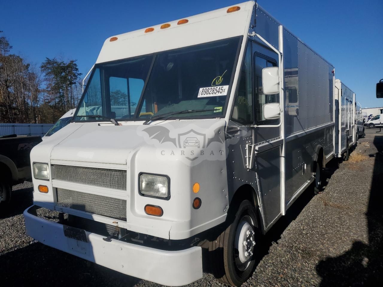 Freightliner Business Class M2 M LINE WALK-IN VAN 4.3L 4 2003