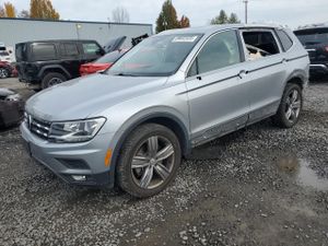 Volkswagen Tiguan SE 2.0L 4 2020