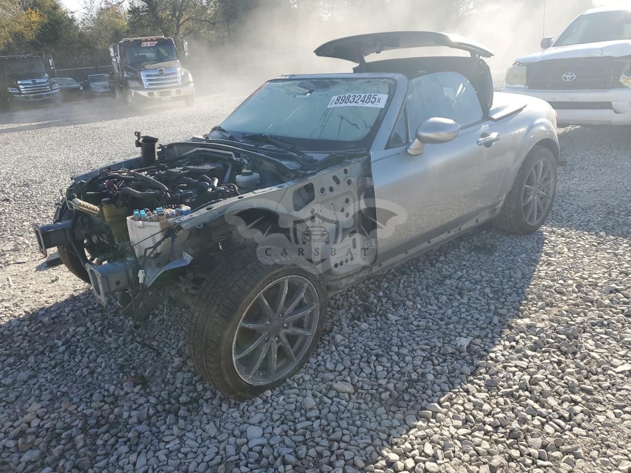 Mazda MX-5 (Miata) 2.0L 4 2010