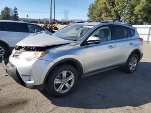 Toyota Rav4 XLE 2.5L 4 2015