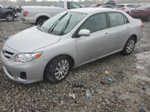 Toyota Corolla BASE 1.8L 4 2012