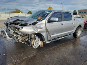 Toyota Tundra CREWMAX LIMITED 5.7L 8 2008