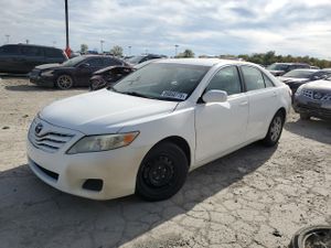Toyota Camry BASE 2.5L 4 2011