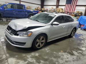 Volkswagen Passat SE 2.5L 5 2012