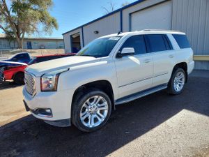 GMC Yukon SLT 5.3L 8 2015